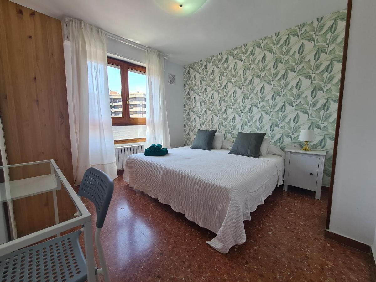 Dos Torres Tauriel - Espacioso Apartamento Con Impresionantes Vistas Y Garaje Privado 萨拉戈萨 外观 照片