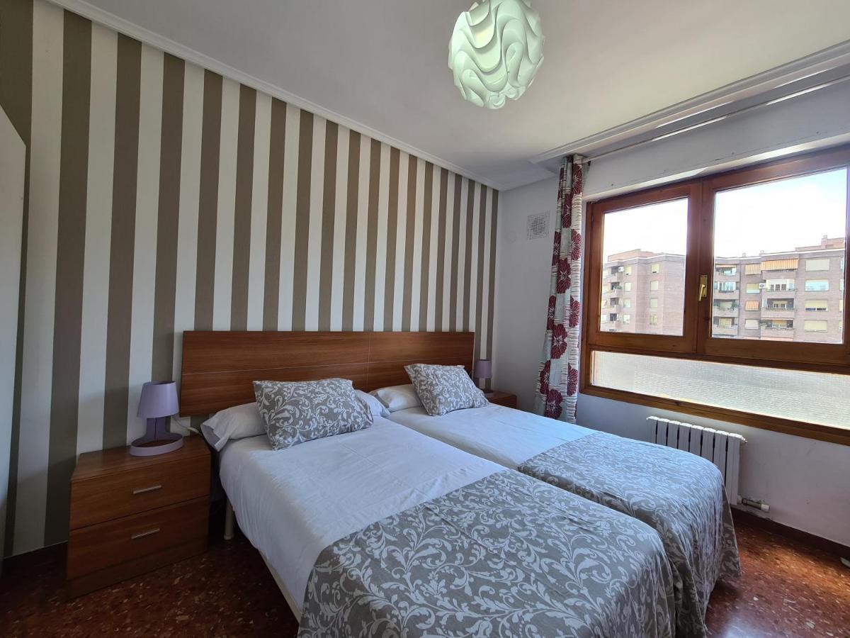 Dos Torres Tauriel - Espacioso Apartamento Con Impresionantes Vistas Y Garaje Privado 萨拉戈萨 外观 照片