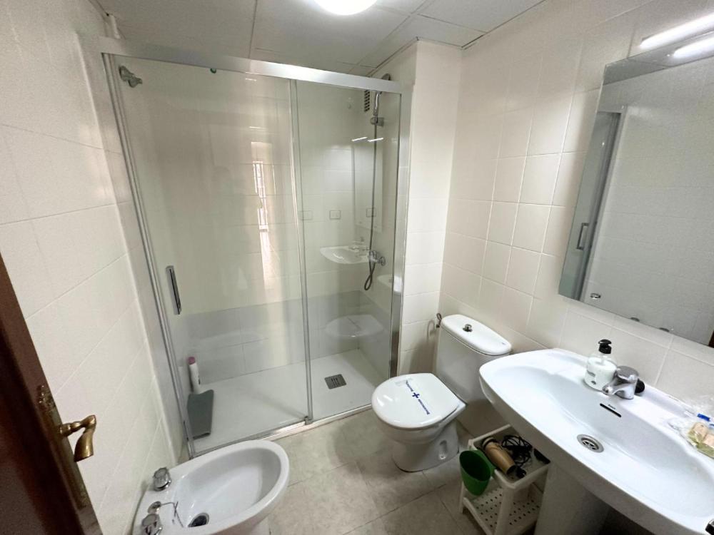 Dos Torres Tauriel - Espacioso Apartamento Con Impresionantes Vistas Y Garaje Privado 萨拉戈萨 外观 照片